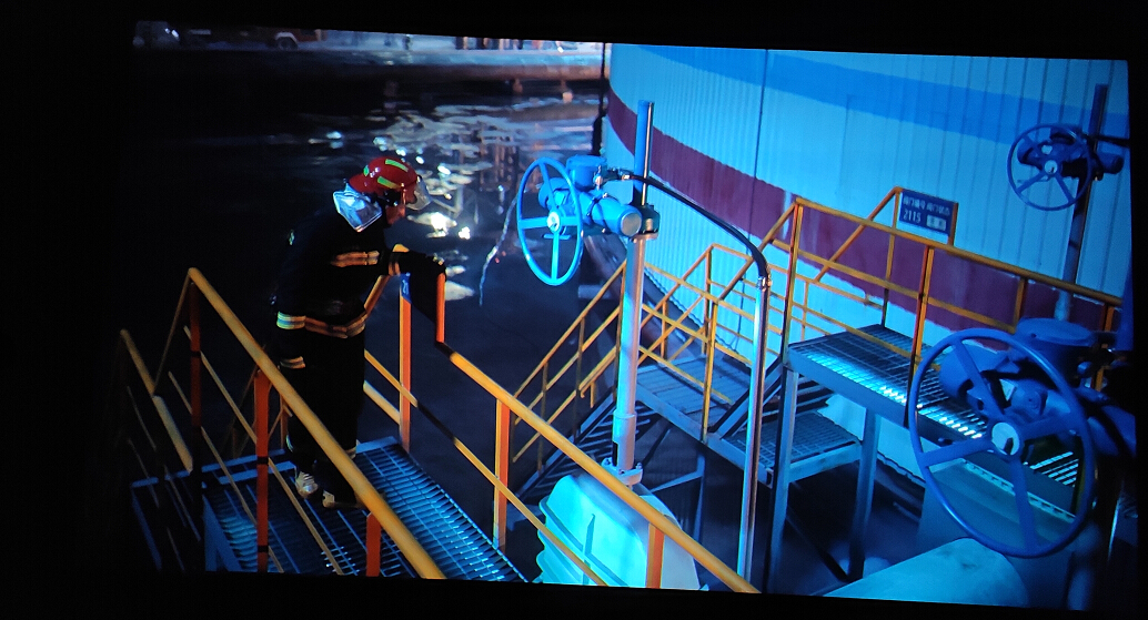 《烈火英雄》中江立偉要關(guān)的閥門(mén)是電動(dòng)球閥嗎？