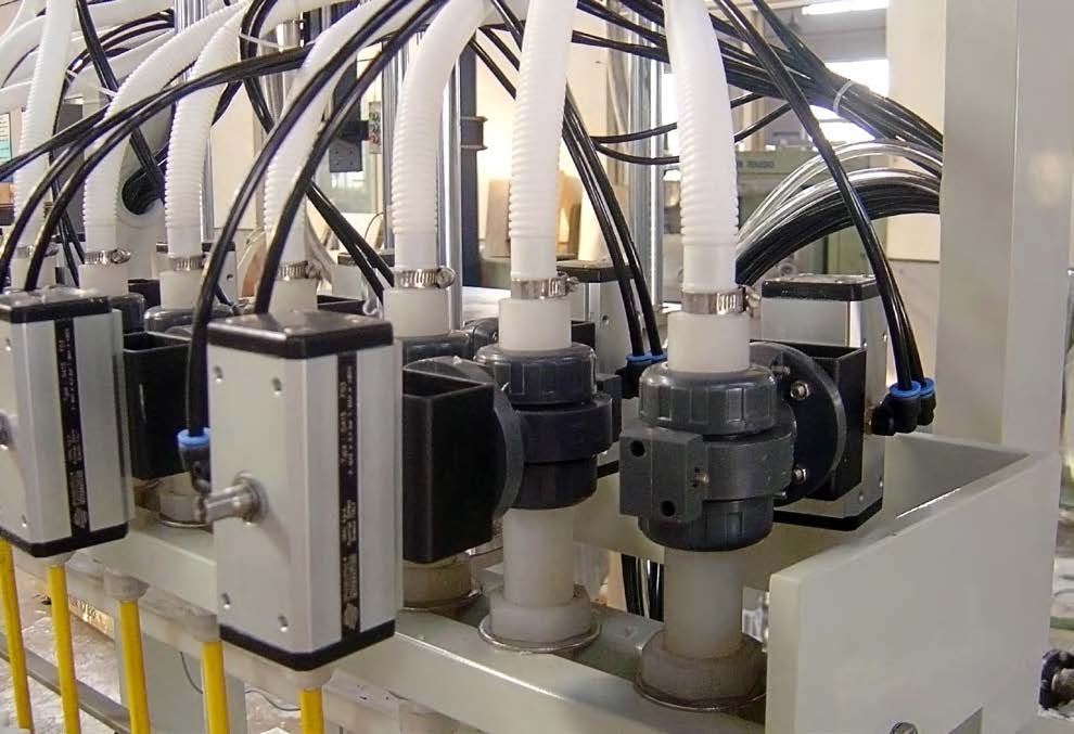 OMAL歐瑪爾PVC球閥在食品工業(yè)、化學(xué)制劑等領(lǐng)域的應(yīng)用