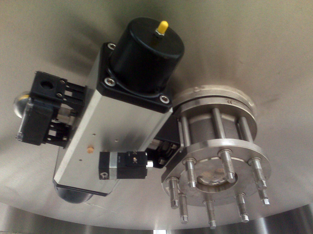 氣動球閥在涂料生產(chǎn)行業(yè)原料的準備與進料工藝上的應用